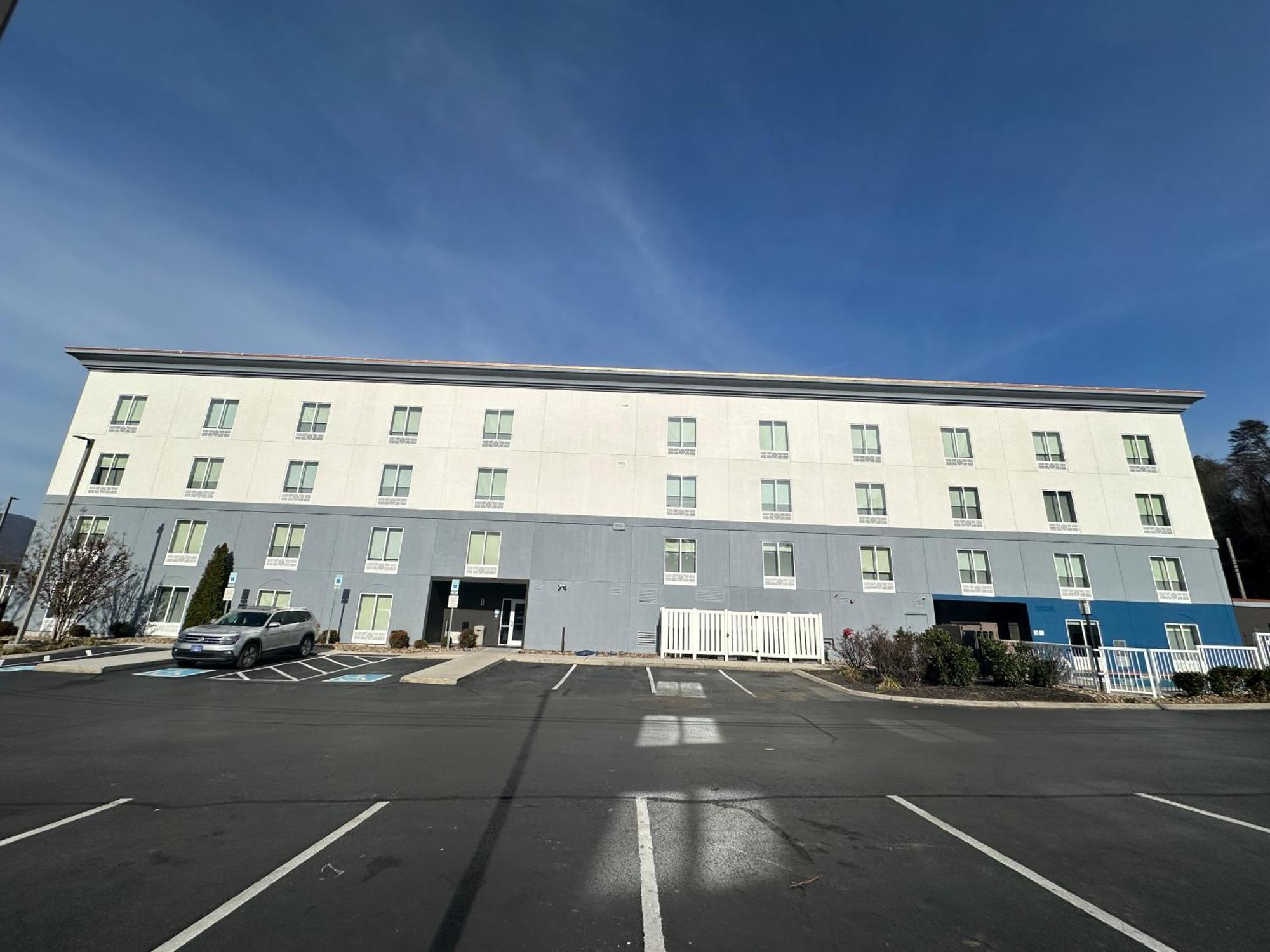 Holiday Inn Express & Suites Caryville By Ihg Exteriér fotografie