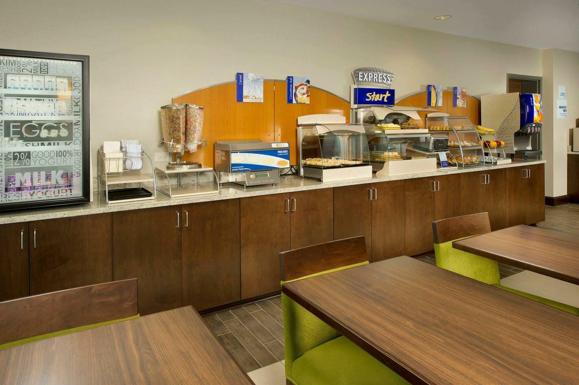 Holiday Inn Express & Suites Caryville By Ihg Exteriér fotografie